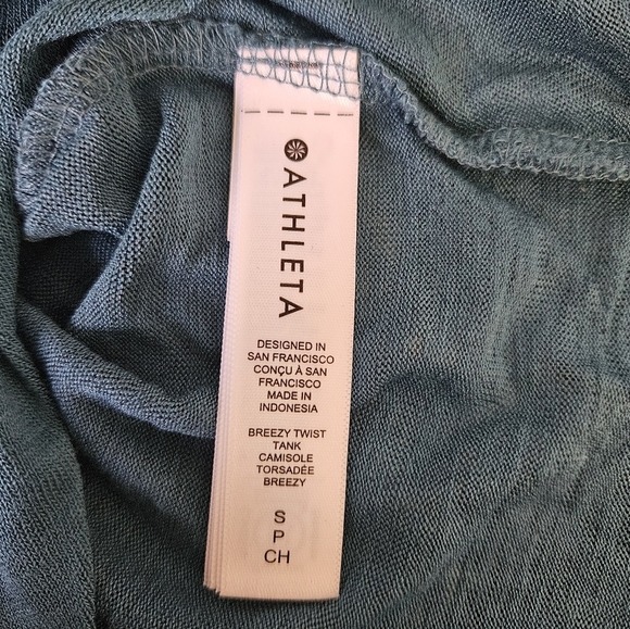 Athleta Borealis Green Breezy Twist Tank Size S - Picture 9 of 12
